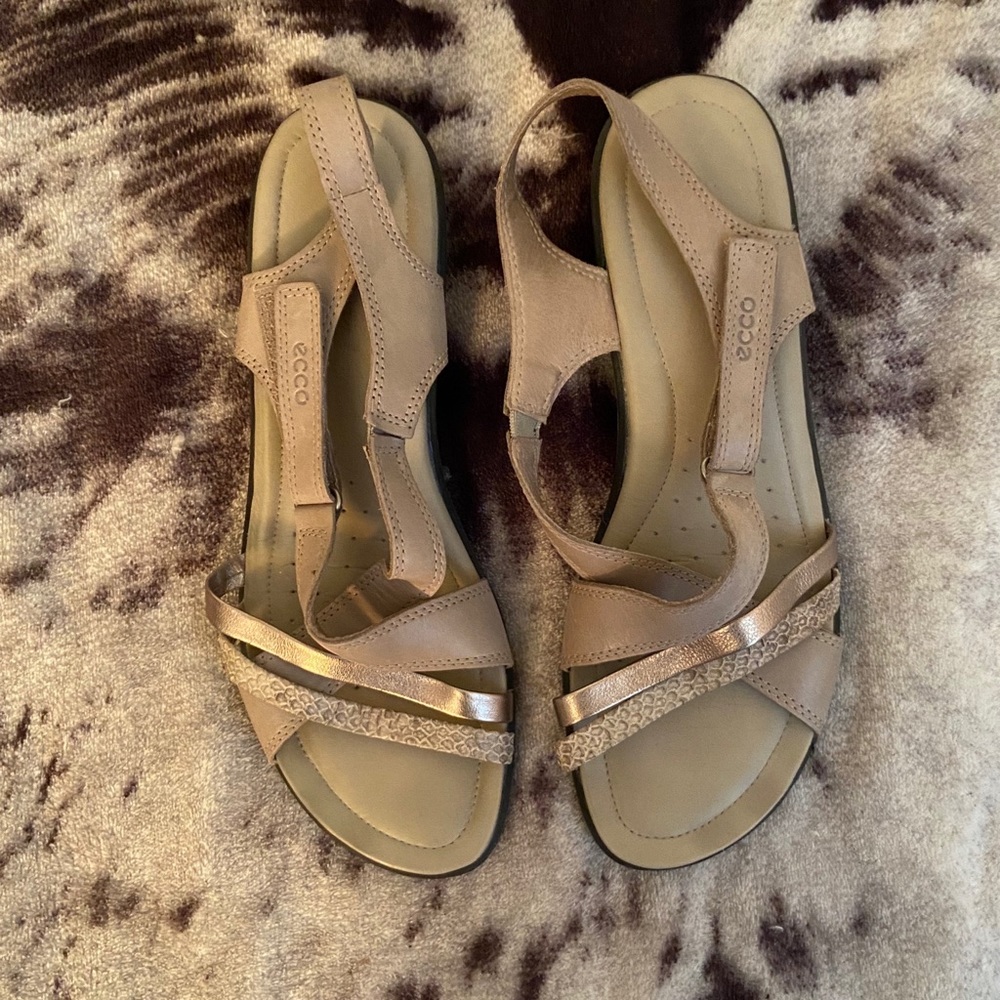 Ecco Sandals Like New